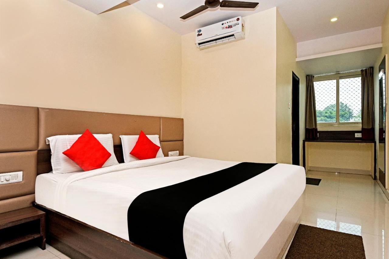 Capital O 76622 Hotel Raama Grand Mysuru Zewnętrze zdjęcie