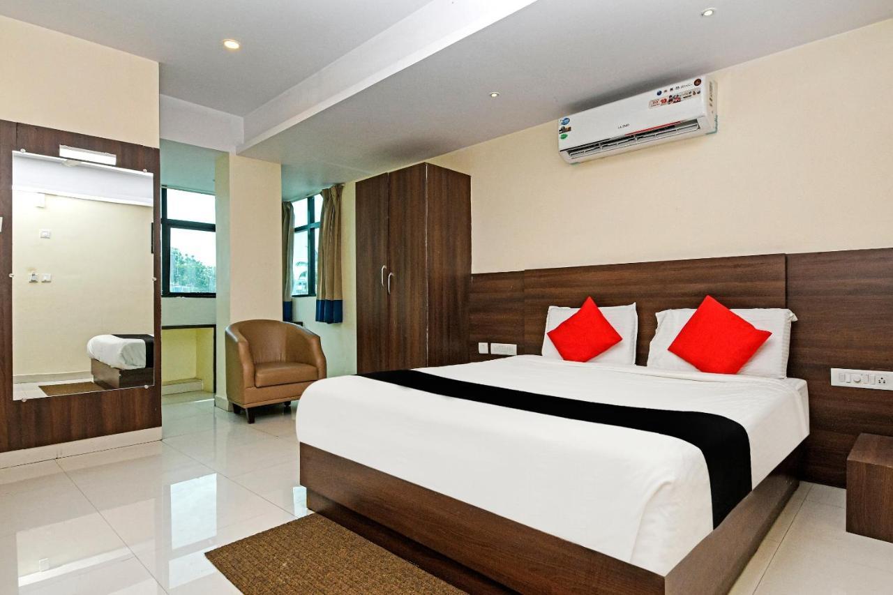 Capital O 76622 Hotel Raama Grand Mysuru Zewnętrze zdjęcie
