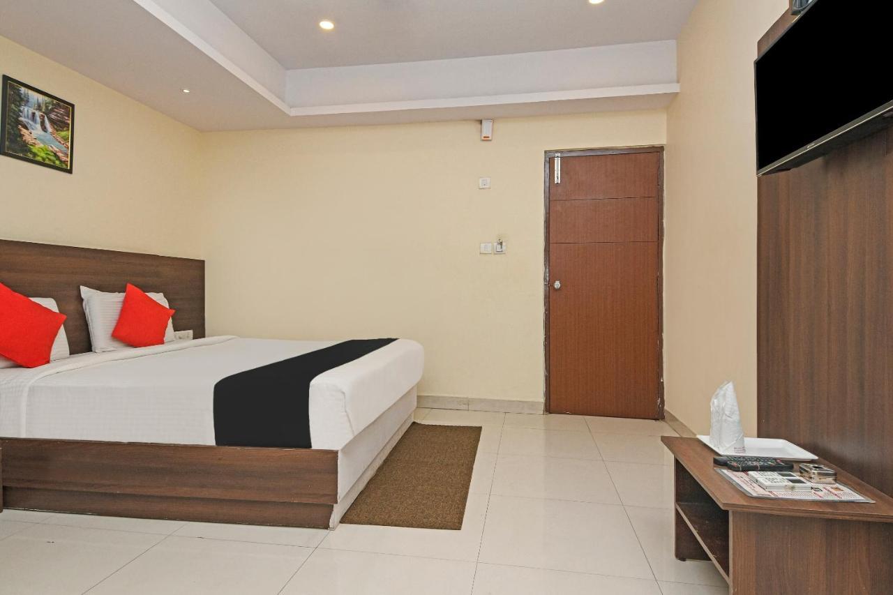 Capital O 76622 Hotel Raama Grand Mysuru Zewnętrze zdjęcie
